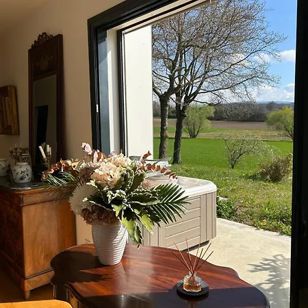 Holiday home La Maison Jane Domaine D'aiguebonne *